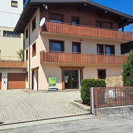 Ciasa Ermes Apartment *